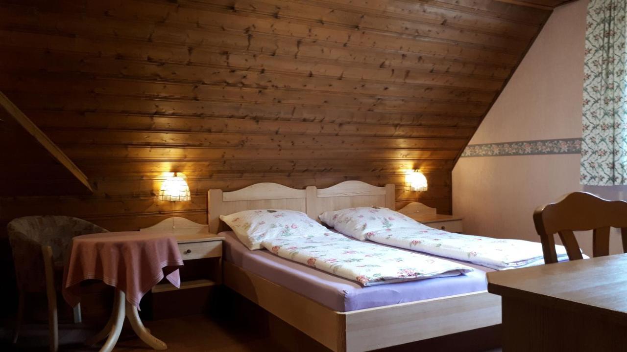 Gaestehaus "Gisela" Im Fuerstlichen Fischhaus Schillingsfürst Kültér fotó