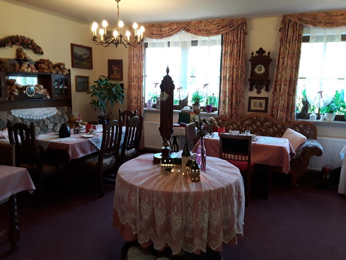 Gaestehaus "Gisela" Im Fuerstlichen Fischhaus Schillingsfürst Kültér fotó