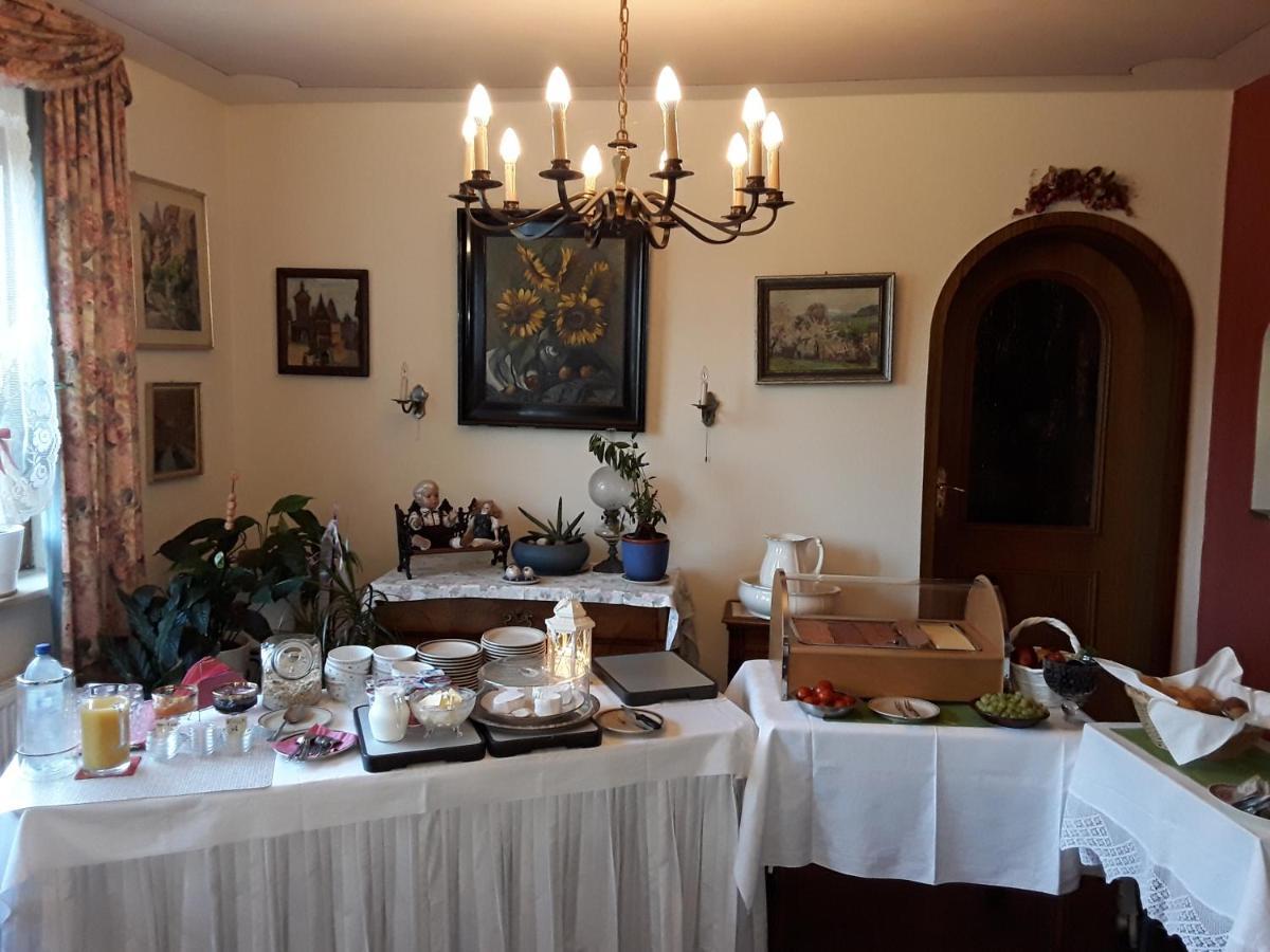 Gaestehaus "Gisela" Im Fuerstlichen Fischhaus Schillingsfürst Kültér fotó